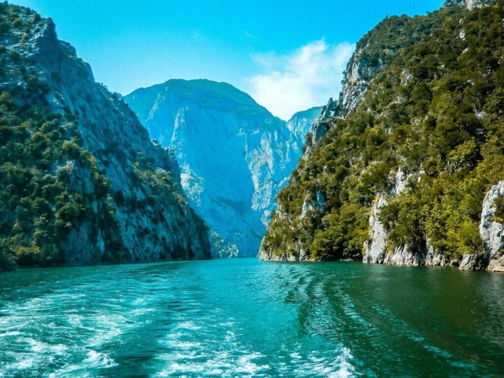 Albanian Riviera Beaches: A Local Guide (2026)