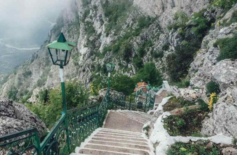 Albania, Greece & North Macedonia in 14 Days: Semi-Guided Highlights Tour
