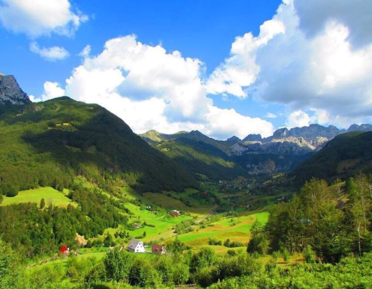 Albania in 13 Days: Wild North, UNESCO Cities, Food & Coast