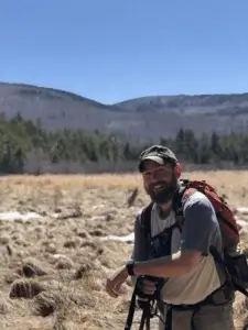 Hiking guide 225x300 1